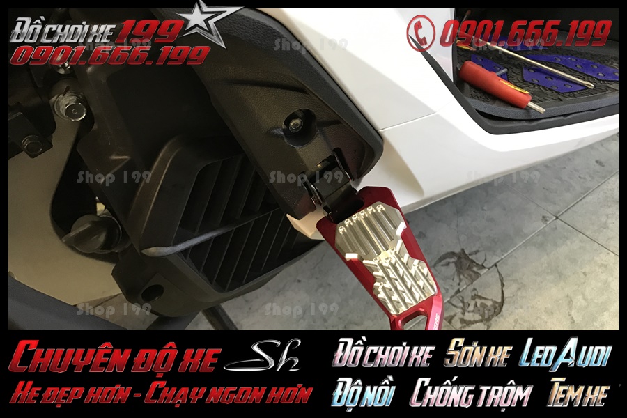 Hình ảnh phụ kiện trang trí Gác chân Biker lắp đặt cho xe sh 2017 2018 2019 mẫu 150i 125i độc đáo nhất tại HCM