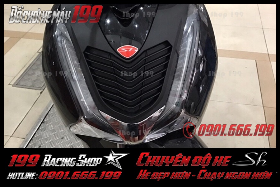 Ảnh về phụ kiện trang trí mặt nạ SH 2017 version 1 siêu tốt nhất cho xe SH Việt 2017 2018 2019 125i 150i tại Sài Gòn